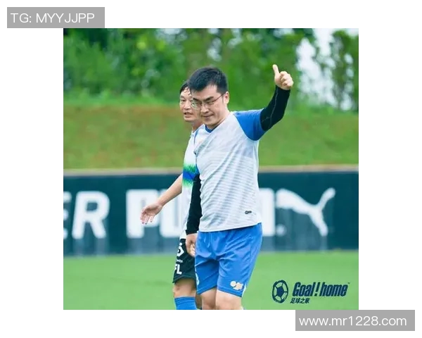 足球明星粤语叫法大揭秘让你轻松了解球场上的那些人和事 足球明星粤语叫法大揭秘让你轻松了解球场上的那些人和事